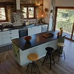 Casas Da Morgadinha - E *