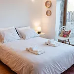 Casas Da Morgadinha - E *
